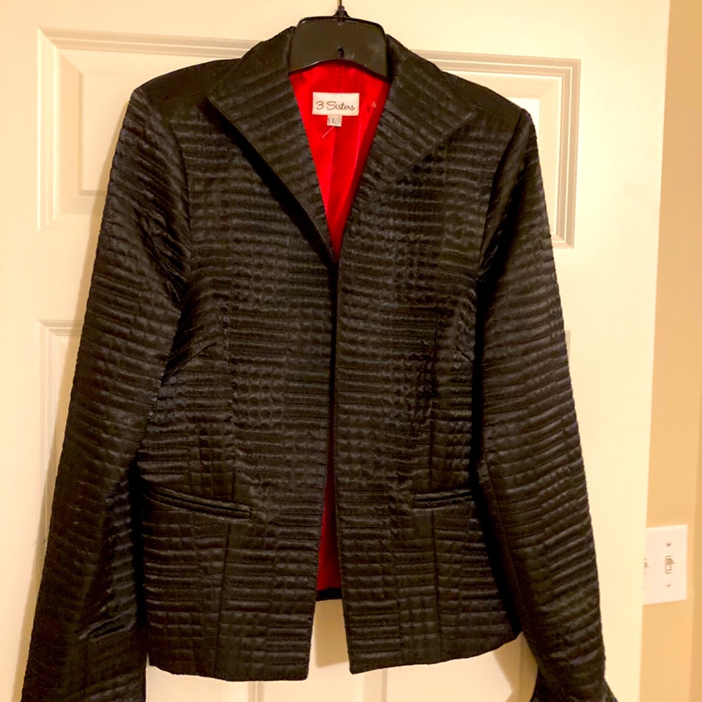 3 Sisters Black quilted blazer, red satin lining